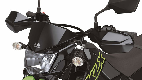 KLX 300SM നവീകരിച്ച പതിപ്പിനെ വെളിപ്പെടുത്തി കവസാക്കി