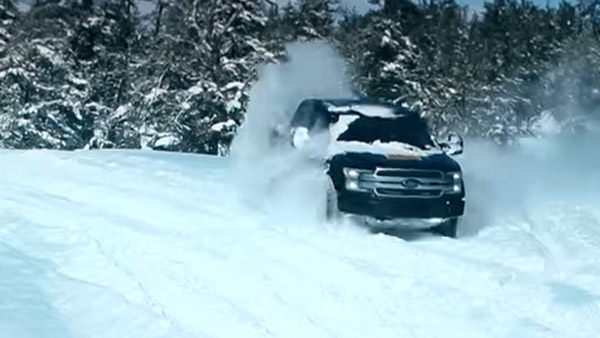 മഞ്ഞില് പരീക്ഷണയോട്ടം നടത്തി ഫോര്ഡ് F-150 പിക്കപ്പ് ട്രക്ക്; വീഡിയോ