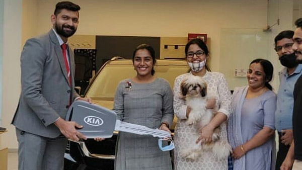 സെൽറ്റോസ് ആനിവേഴ്സറി എഡിഷൻ സ്വന്തമാക്കി രജിഷ വിജയൻ