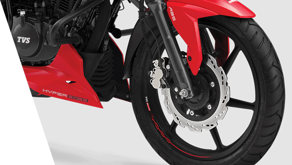 പുതിയ അപ്പാച്ചെ RTR 160 4V ബംഗ്ലാദേശിൽ അവതരിപ്പിച്ച് ടിവിഎസ്; കൂട്ടിന് ബ്ലൂടൂത്ത് കണക്ടിവിറ്റിയും