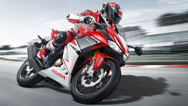 കിടിലൻ ലുക്കും പുത്തൻ ഫീച്ചറുകളുമായി 2021 CBR150R വിപണിയിൽ; ഇന്ത്യയിലേക്ക് എത്തുമോ?