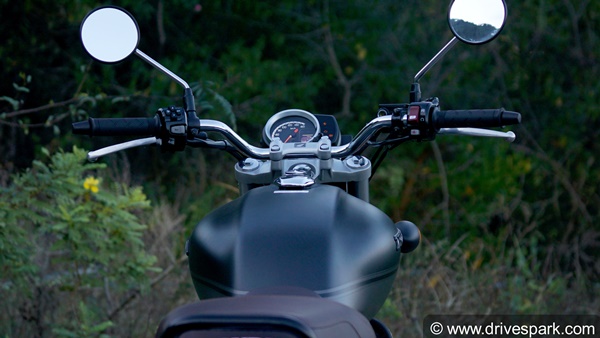 പേരില് മാറ്റം വരുത്തി; ഹൈനെസ് CB350 ജാപ്പനീസ് വിപണിയില് എത്തിച്ച് ഹോണ്ട