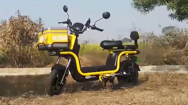 ഡ്യുവല് ഇലക്ട്രിക് സ്കൂട്ടര് പുറത്തിറക്കി ഒഖിനാവ; വില, ശ്രേണി, സവിശേഷതകള് അറിയാം