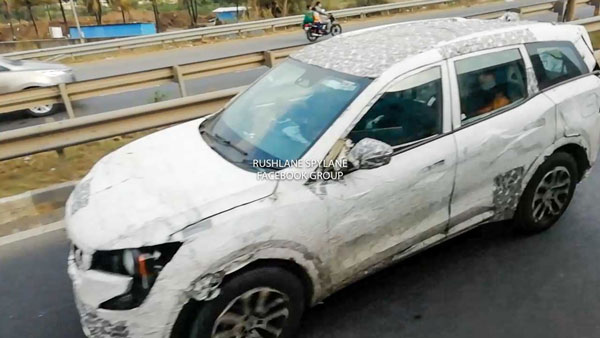 ഡാഷ്ബോര്ഡ് വിവരങ്ങള് പുറത്ത്; പരീക്ഷണയോട്ടം നടത്തി മഹീന്ദ്ര XUV500