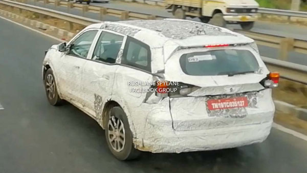 ഡാഷ്ബോര്ഡ് വിവരങ്ങള് പുറത്ത്; പരീക്ഷണയോട്ടം നടത്തി മഹീന്ദ്ര XUV500