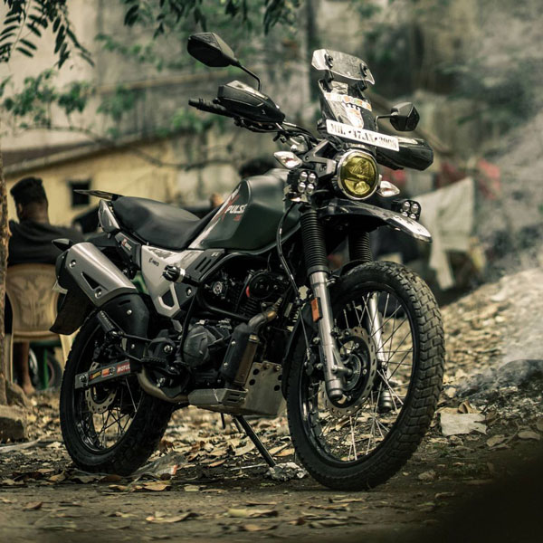 ടൂറർ ഭാവത്തിൽ അണിഞ്ഞൊരുങ്ങി ഹീറോ എക്സ്പൾസ് 200