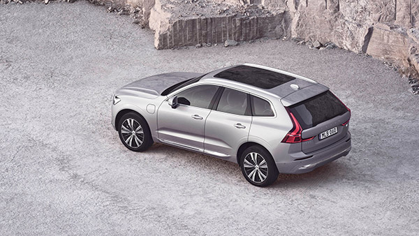 പരിഷ്കരണങ്ങളോടെ 2021 XC 60 ഫെയ്സ്ലിഫ്റ്റ് അവതരിപ്പിച്ച് വോൾവോ
