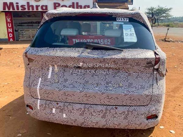 മഹീന്ദ്ര പുതുതലമുറ XUV500-യില് ഡീസല് ഓട്ടോമാറ്റിക് ഓപ്ഷനും; പുതിയ വിവരങ്ങള് ഇങ്ങനെ
