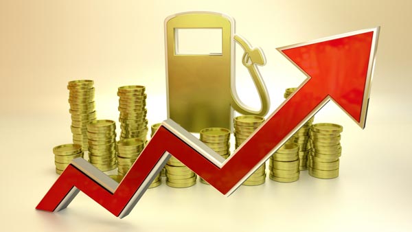 GST -ക്ക് കീഴിൽ രാജ്യത്തുടനീളം പെട്രോൾ വില ലിറ്ററിന് 75 രൂപയായി കുറയ്ക്കാൻ കഴിയുമെന്ന് സാമ്പത്തിക വിദഗ്ധർ