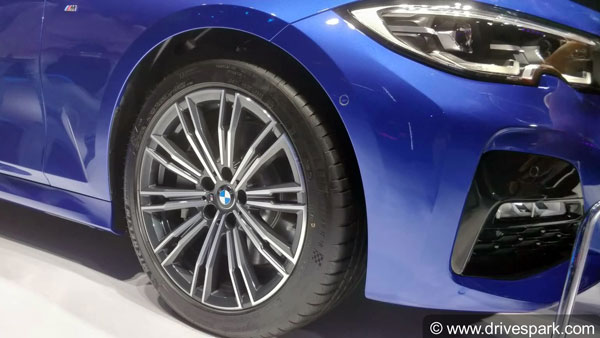 M340i പെര്ഫോമന്സ് സെഡാന്റെ പ്രീ ബുക്കിംഗ് ആരംഭിച്ച് ബിഎംഡബ്ല്യു