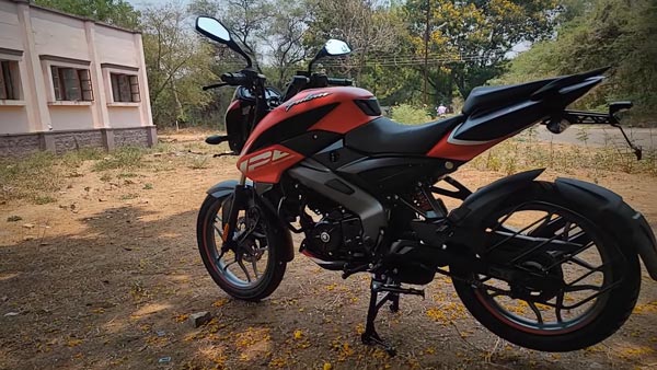ബജാജ് പള്സര് NS 125 അടുത്തറിയാം; വോക്എറൗണ്ട് വീഡിയോ ഇതാ