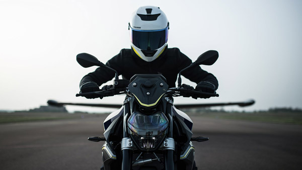 F 900 R സ്പോർട്സ് ബൈക്കിന്റെ പുതിയ ലിമിറ്റഡ് എഡിഷൻ മോഡലുമായി ബിഎംഡബ്ല്യു