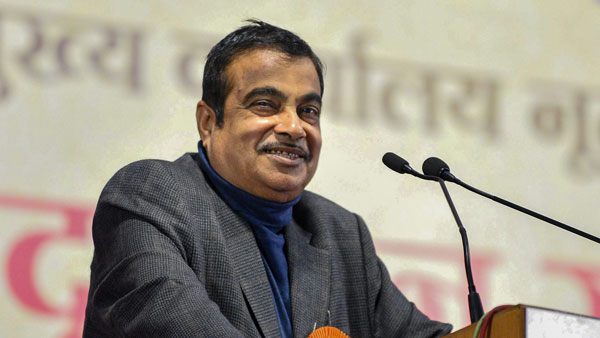 എത്രയും വേഗം ഇന്ത്യയില് ഉത്പാദനം ആരംഭിക്കാന് ടെസ്ലയേട് ആവശ്യപ്പെട്ട് നിതിന് ഗഡ്കരി