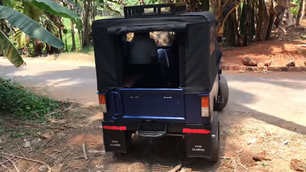 മക്കൾക്കായി മലപ്പുറം സ്വദേശിയുടെ കരവിരുതിൽ ഒരു മിനി ജീപ്പ്