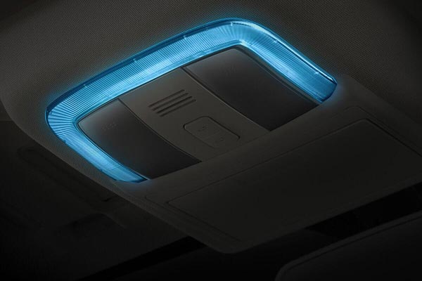 XUV700-യുടെ വരവ് പൊടിപൊടിക്കാന് മഹീന്ദ്ര; XUV500 താല്ക്കാലികമായി നിര്ത്തും