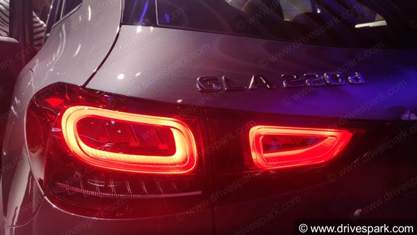 2021 GLA അവതരണം ഉടന്; കൂടുതല് വിവരങ്ങള് വെളിപ്പെടുത്തി മെര്സിഡീസ് ബെന്സ്