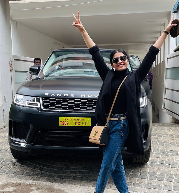 തെന്നിന്ത്യൻ സൂപ്പർ താരം രശ്മിക മന്ദാനയുടെ ആഢംബര കാർ ശേഖരം