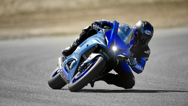സ്പോർട്സ് ബൈക്ക് നിരയിലെ പുത്തൻ അവതാരം, YZF-R7 മോഡലിനെ അവതരിപ്പിച്ച് യമഹ