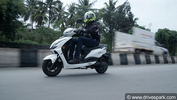 സോള് ഇലക്ട്രിക് സ്കൂട്ടറിന്റെ അവതരണം വെളിപ്പെടുത്തി ഈവ്