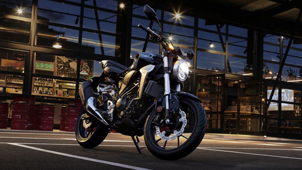 ബിഎസ് VI കംപ്ലയിന്റ് CB 300 R നേക്കഡ് സ്ട്രീറ്റ്ഫൈറ്ററിനെ ഇന്ത്യയിൽ അവതരിപ്പിക്കാനൊരുങ്ങി ഹോണ്ട