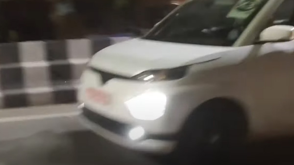 സിയാസിന് പിന്നാലെ ടൊയോട്ട വാഗൺആർ ഹാച്ച്ബാക്കും അണിയറയിൽ; സ്പൈ ചിത്രങ്ങൾ പുറത്ത്