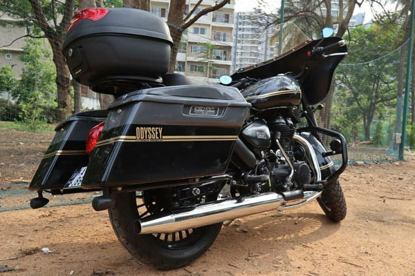 ഹാർലി CVO പ്രീമിയം ക്രൂയിസറായി രൂപമെടുത്ത് റോയൽ എൻഫീൽഡ് 'ഒഡീസി'
