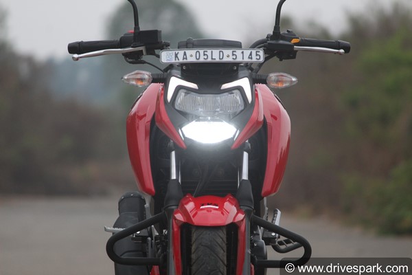 അധിക പലിശ വേണ്ട; അപ്പാച്ചെ RTR 160 4V മോഡലിന് നോ-കോസ്റ്റ് ഇഎംഐ ഓഫർ പ്രഖ്യാപിച്ച് ടിവിഎസ്