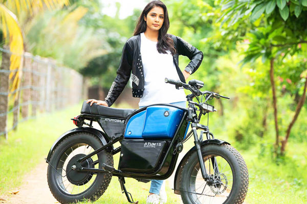 പൂര്ണ ചാര്ജില് 100 കിലോമീറ്റര്; അറിഞ്ഞിരിക്കണം ആറ്റം 1.0 ഇലക്ട്രിക് ബൈക്കിന്റെ ഈ സവിശേഷതകള്