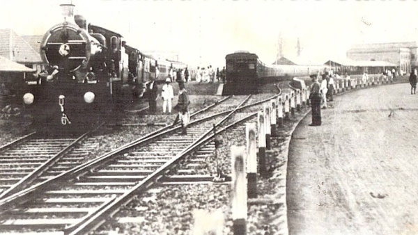 91 വർഷത്തെ പാരമ്പര്യം; മുംബൈ, പൂനെ നഗരങ്ങളെ ബന്ധിപ്പിക്കുന്ന ഡെക്കാൻ ക്വീൻ ട്രെയിന്റെ ചരിത്രം ഇങ്ങനെ