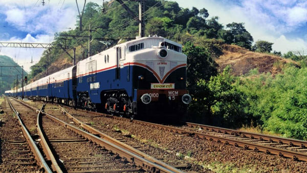 91 വർഷത്തെ പാരമ്പര്യം; മുംബൈ, പൂനെ നഗരങ്ങളെ ബന്ധിപ്പിക്കുന്ന ഡെക്കാൻ ക്വീൻ ട്രെയിന്റെ ചരിത്രം ഇങ്ങനെ