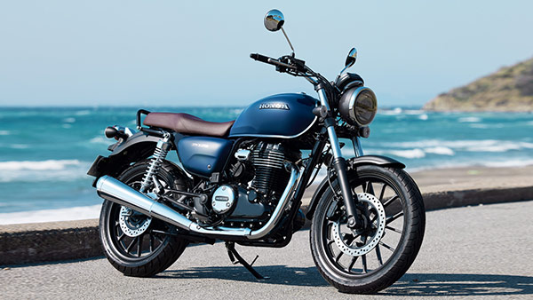 ജന്മനാട്ടില് വില്പ്പനയ്ക്ക് സജ്ജമായി CB350 RS; പേരിലും ഫീച്ചറിലും മാറ്റം വരുത്തി ഹോണ്ട