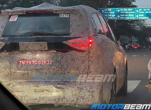 XUV700 പരീക്ഷണയോട്ടം സജീവമാക്കി മഹീന്ദ്ര: ടെയില് ലാമ്പ് ഡിസൈന് വിവരങ്ങള് പുറത്ത്