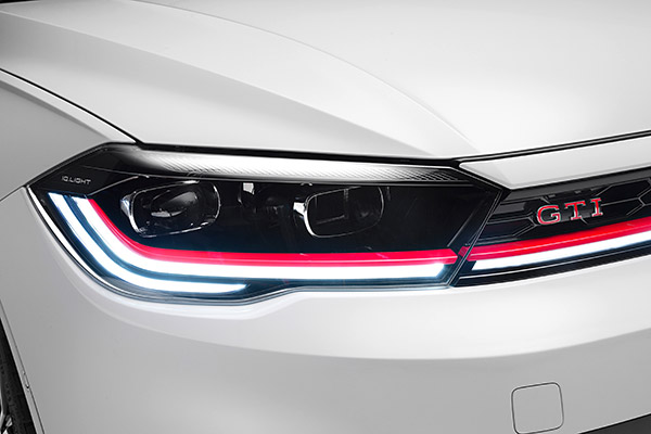 അപ്ഡേറ്റുകളോടെ പോളോ GTI ഫെയ്സ്ലിഫ്റ്റ് പുറത്തിറക്കി ഫോക്സ്വാഗണ്