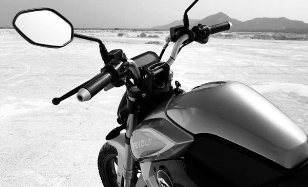 RV 1: RV 300 ഇലക്ട്രിക്ക് ബൈക്കിന് താങ്ങാനാവുന്ന പുത്തൻ ബദലുമായി റിവോൾട്ട്