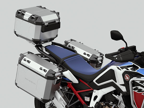 ഷാര്പ്പ് ലുക്കും പുതിയ കളര് ഓപ്ഷനും; 2022 Africa Twin-നെ അവതരിപ്പിച്ച് Honda
