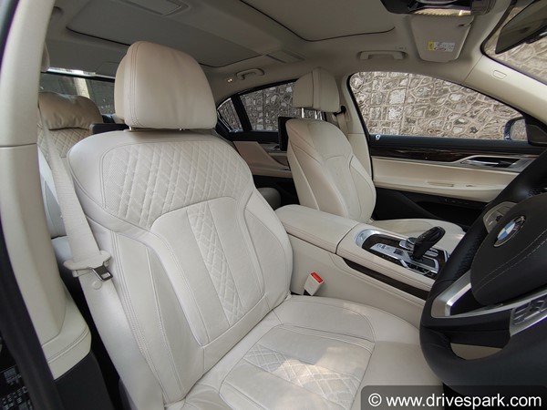 740Li M സ്പോര്ട്ട് പതിപ്പ് അവതരിപ്പിച്ച് ബിഎംഡബ്ല്യു; വില, ഫീച്ചറുകള് ഇങ്ങനെ