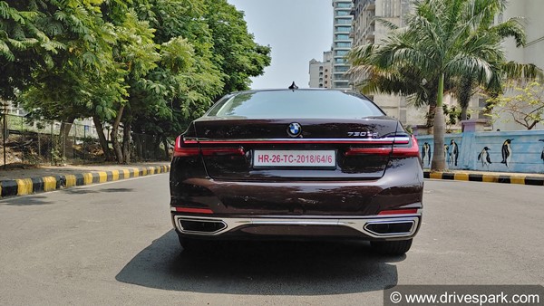 740Li M സ്പോര്ട്ട് പതിപ്പ് അവതരിപ്പിച്ച് ബിഎംഡബ്ല്യു; വില, ഫീച്ചറുകള് ഇങ്ങനെ