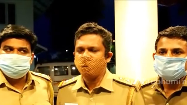 കിലോമീറ്റർ കാണിക്കാതിരിക്കാൻ ഓഡോമീറ്റർ ഡിസ്കണക്റ്റ് ചെയ്ത് വാഹനമോടിച്ച ഡീലർഷിപ്പിന് MVD -യുടെ മുട്ടൻ പണി