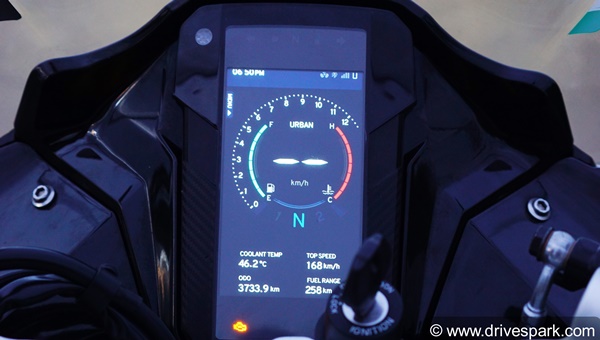 നവീകരണങ്ങളോടെ 2021 Apache RR310 അവതരിപ്പിച്ച് TVS; വില 2.59 ലക്ഷം രൂപ
