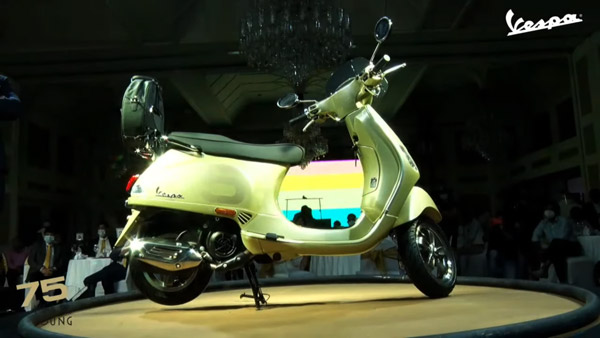 75-ാം വാര്ഷിക പതിപ്പുകളെ അവതരിപ്പിച്ച് Vespa; വില 1.25 ലക്ഷം രൂപ