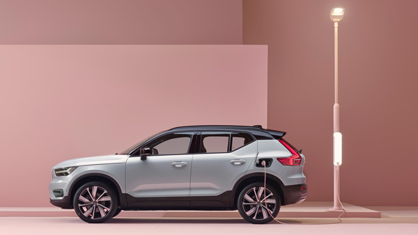 XC40 റീചാര്ജ് ഇവക്ട്രിക് എസ്യുവി ബുക്ക് ചെയ്തവര് കാത്തിരിക്കണം; പുതിയ പ്രഖ്യാപനവുമായി വോള്വോ