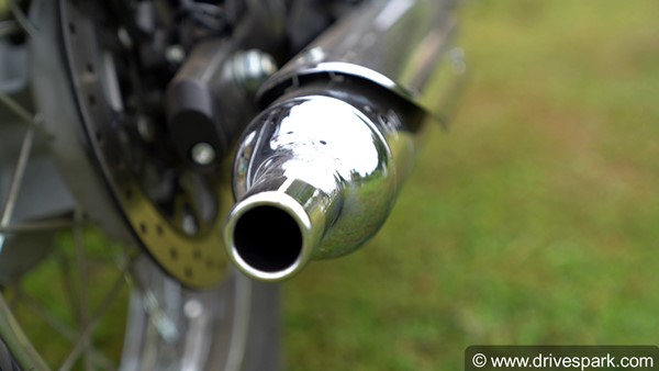 പ്രതാപകാലം തിരിച്ച് പിടിക്കാന് Royal Enfield; 2021 Classic 350-യുടെ റിവ്യൂ വിശേഷങ്ങള് ഇതാ