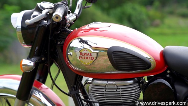 പ്രതാപകാലം തിരിച്ച് പിടിക്കാന് Royal Enfield; 2021 Classic 350-യുടെ റിവ്യൂ വിശേഷങ്ങള് ഇതാ