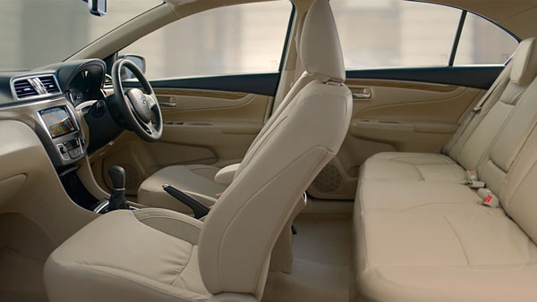 Maruti Suzuki-യുടെ വില്പ്പനയില് മറ്റൊരു പൊന്തൂവലായി Ciaz; 3 ലക്ഷവും കടന്ന് വില്പ്പന