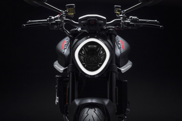 സൂപ്പർ ബൈക്കുകളിലെ അസുരൻ; Ducati Moster ഇന്ത്യയിൽ അവതരിപ്പിച്ചു, വില 10.99 ലക്ഷം രൂപ