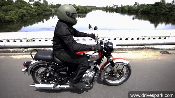 പ്രതാപകാലം തിരിച്ച് പിടിക്കാന് Royal Enfield; 2021 Classic 350-യുടെ റിവ്യൂ വിശേഷങ്ങള് ഇതാ