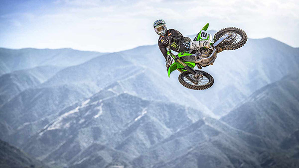 അഡ്വഞ്ചര് ശ്രേണിയിലേക്ക് 2021 KX250, KX450 മോഡലുകളുമായി Kawasaki; വില 8 ലക്ഷം രൂപ മുതല്
