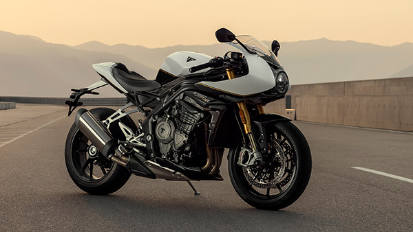 Speed Triple 1200 RR അവതരിപ്പിച്ച് Triumph; വില, സവിശേതകള് ഇങ്ങനെ