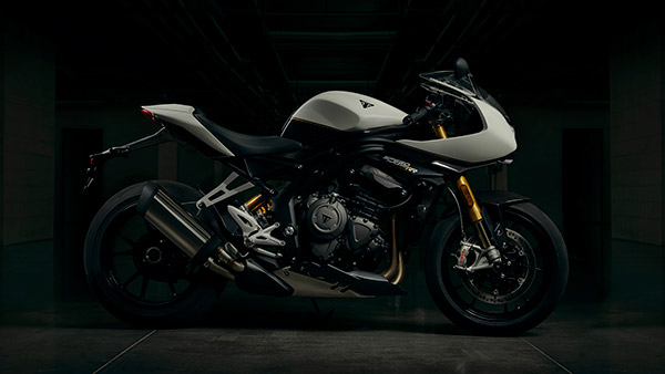 Speed Triple 1200 RR അവതരിപ്പിച്ച് Triumph; വില, സവിശേതകള് ഇങ്ങനെ