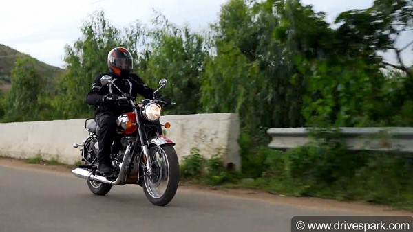 പ്രതാപകാലം തിരിച്ച് പിടിക്കാന് Royal Enfield; 2021 Classic 350-യുടെ റിവ്യൂ വിശേഷങ്ങള് ഇതാ